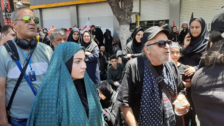سیروس مقدم بدرقه میلیونی مشهدالرضا را در قاب دوربین ثبت میکند