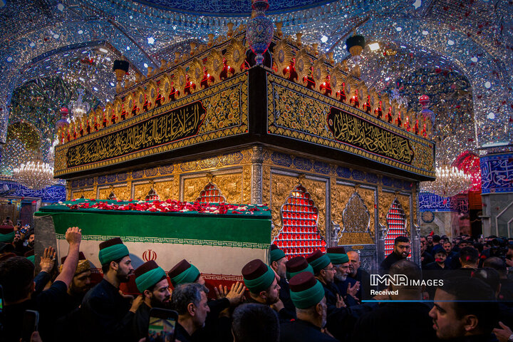 جامانده‌ام؛ این‌بار برای آقای شهید ایران