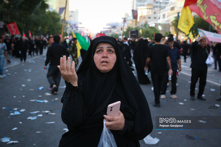 بدرقه حماسی رهبر شهید انقلاب در مشهد