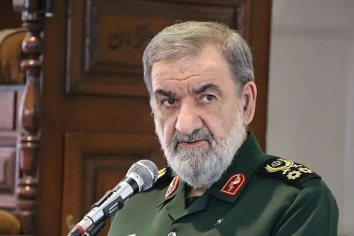 سرلشکر رضایی: آماده حمله به ۳ نقطه اوکراین بودیم