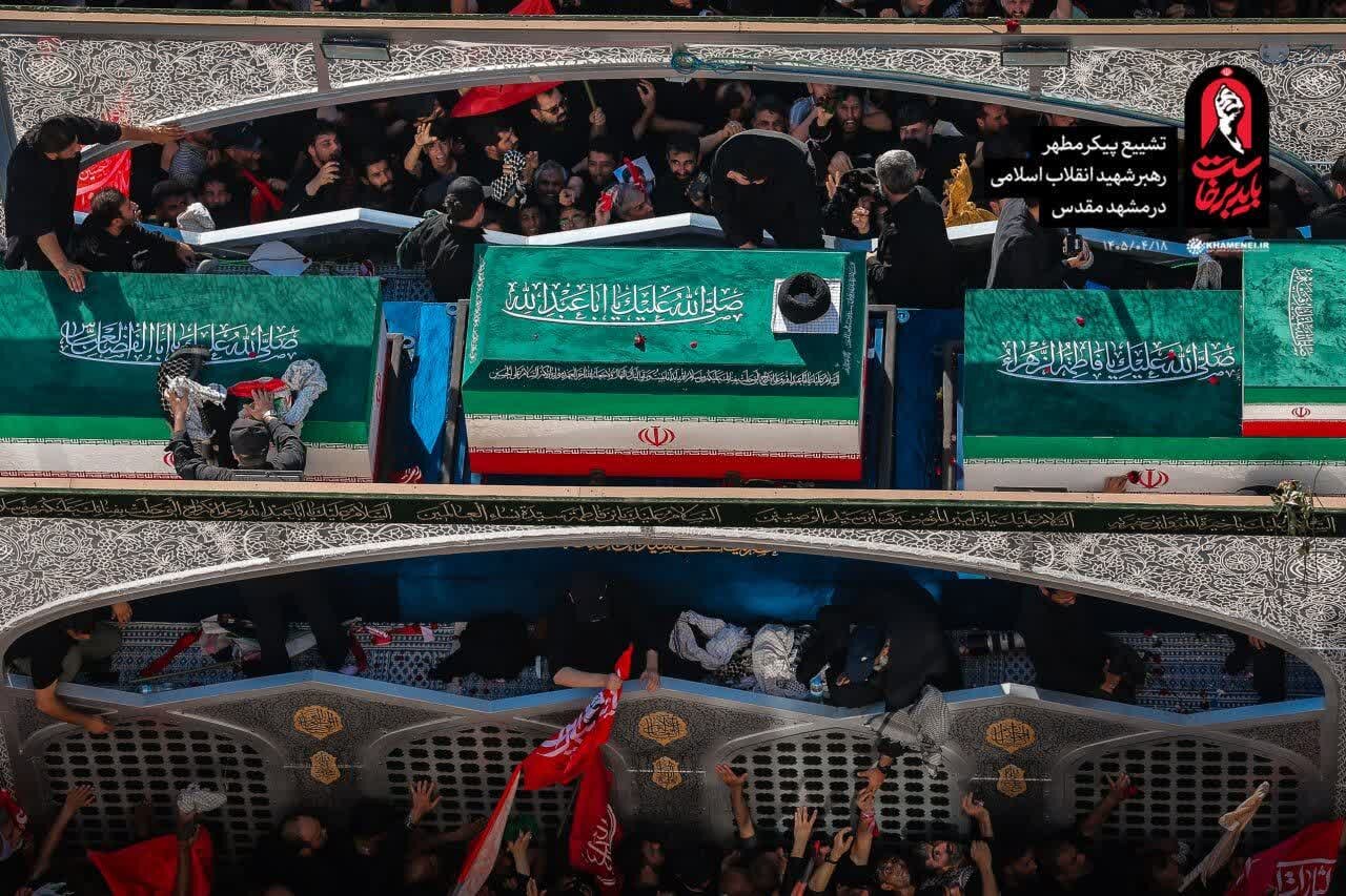 خادم حضرت خورشید به آغوش حرم باز می‌آید