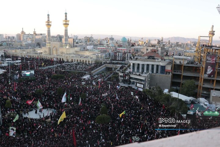 اطلاعیه آستان قدس رضوی در قدردانی از حضور باشکوه مردم در آیین تشییع رهبر شهید