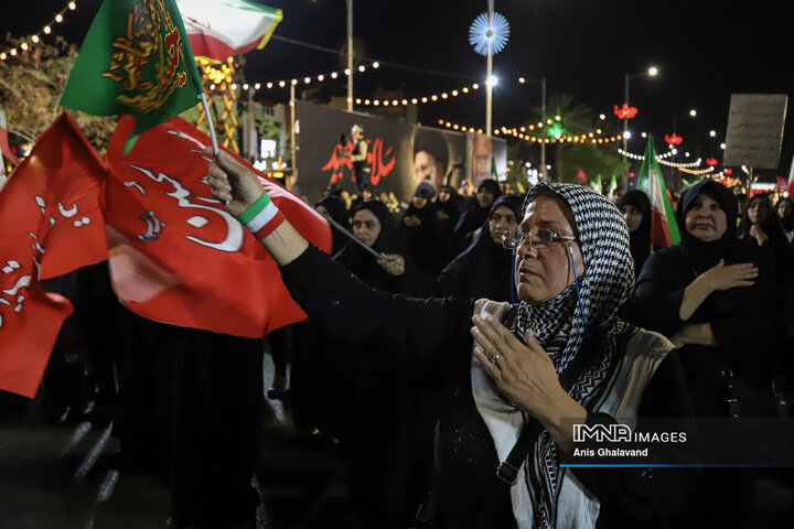 تجمع بزرگداشت بدرقه پیکر مطهر امام شهید در اهواز