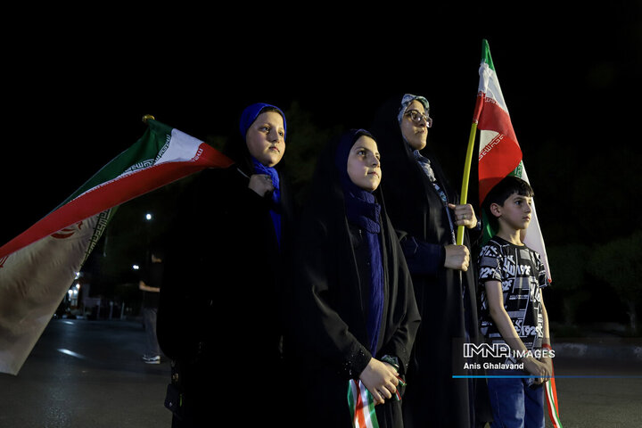 تجمع بزرگداشت بدرقه پیکر مطهر امام شهید در اهواز
