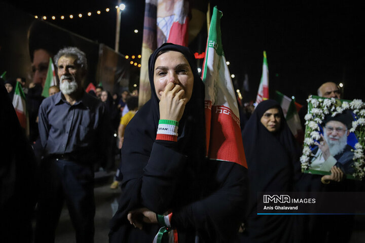 تجمع بزرگداشت بدرقه پیکر مطهر امام شهید در اهواز