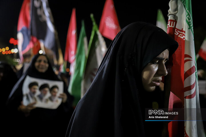 تجمع بزرگداشت بدرقه پیکر مطهر امام شهید در اهواز