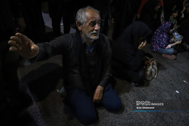 تجمع بزرگداشت بدرقه پیکر مطهر امام شهید در اهواز
