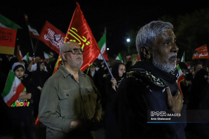 تجمع بزرگداشت بدرقه پیکر مطهر امام شهید در اهواز