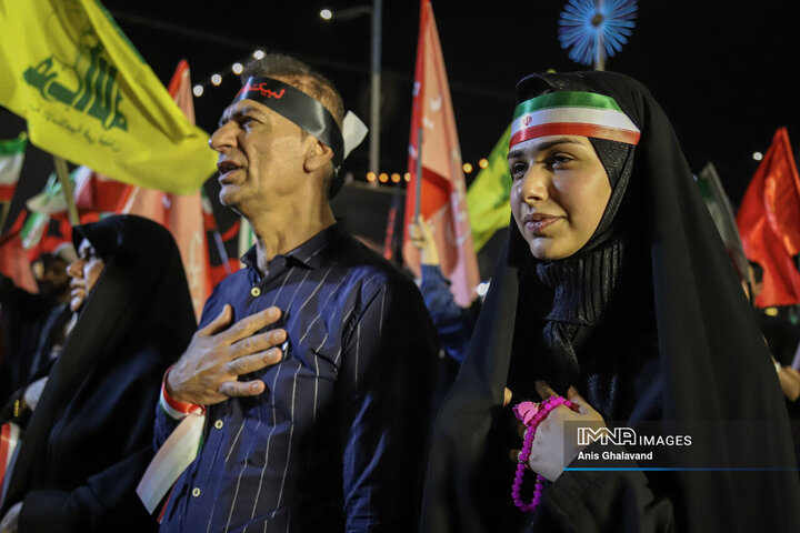 تجمع بزرگداشت بدرقه پیکر مطهر امام شهید در اهواز