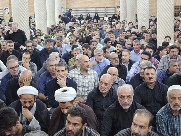 برگزاری یادواره «قائد شهید امت» در سنندج