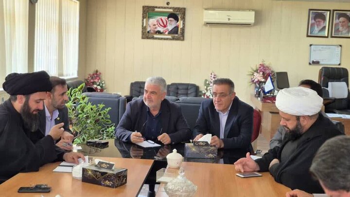 برگزاری مراسم بزرگداشت رهبر شهید انقلاب در مصلای شهر یاسوج