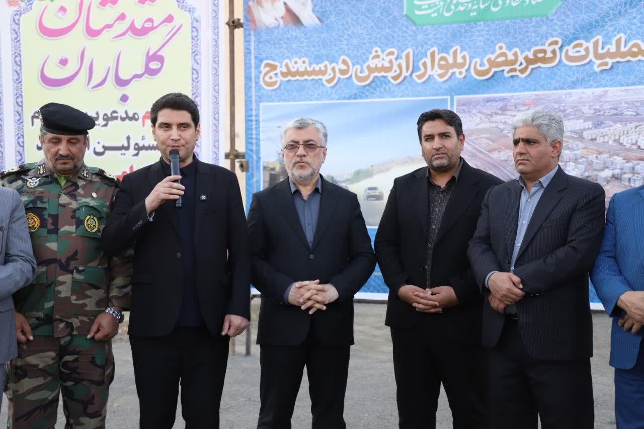 تعریض بلوار ارتش سنندج مطالبه چندساله مردم را حل می‌کند