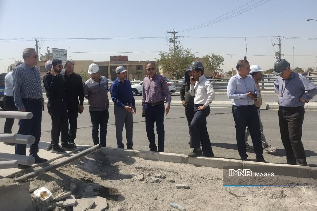 بازدید معاون شهردار اصفهان از آخرین مراحل تکمیل پروژه مجموعه پل‌ها و زیرگذر شهید رئیسی
