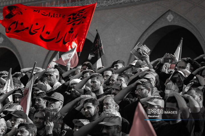 پرچم سرخ انتقام