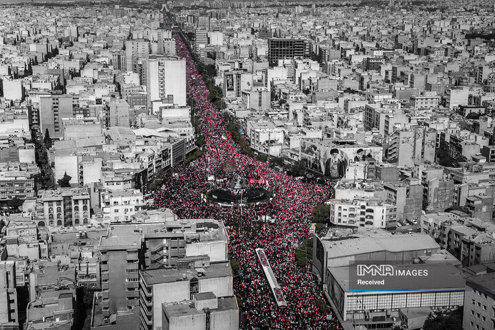 پرچم سرخ انتقام