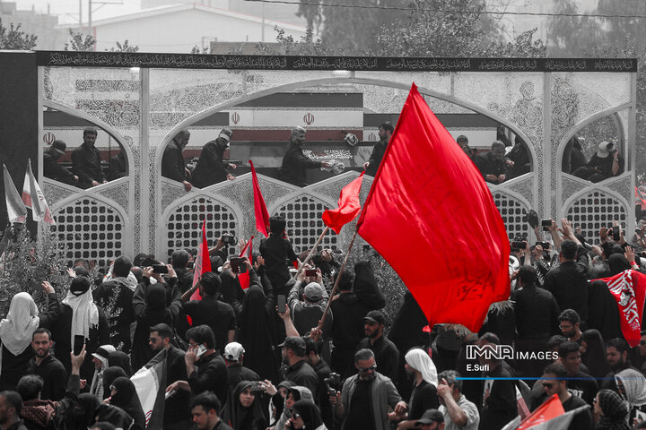 پرچم سرخ انتقام