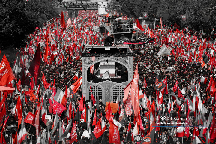 پرچم سرخ انتقام