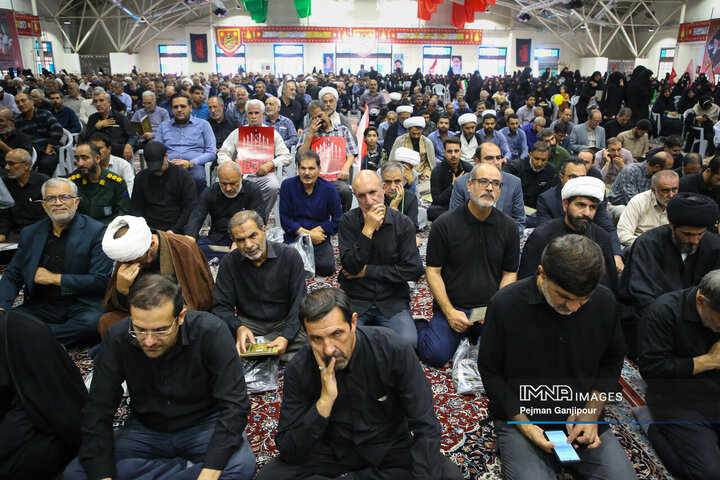 مراسم گرامیداشت و یادبود رهبر شهید انقلاب