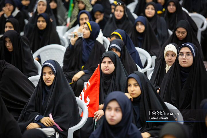 اجتماع بزرگ دانش‌آموزان اصفهانی