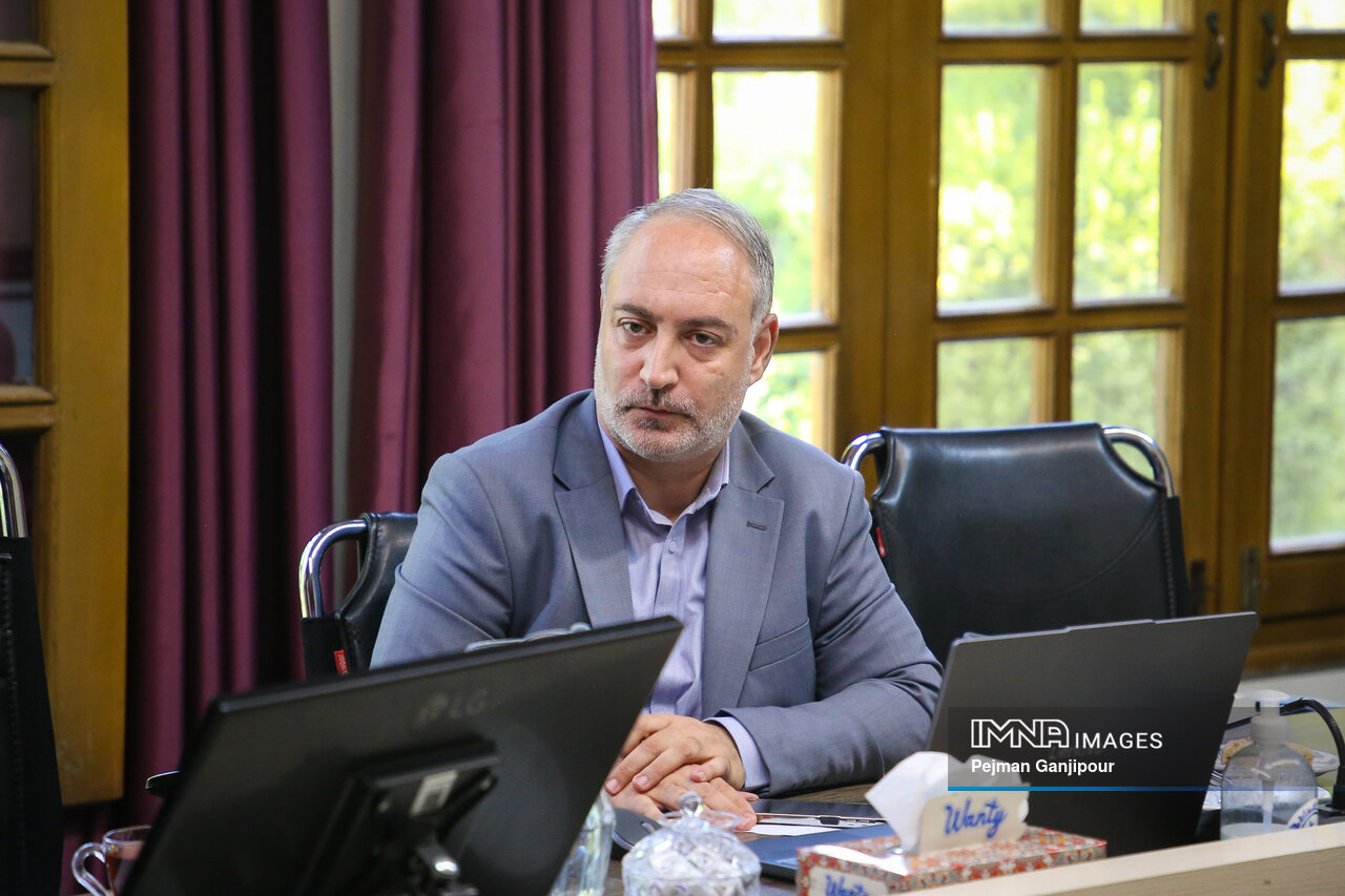 افزایش خطوط مکانیزه مراکز معاینه فنی اصفهان برای کاهش زمان انتظار شهروندان