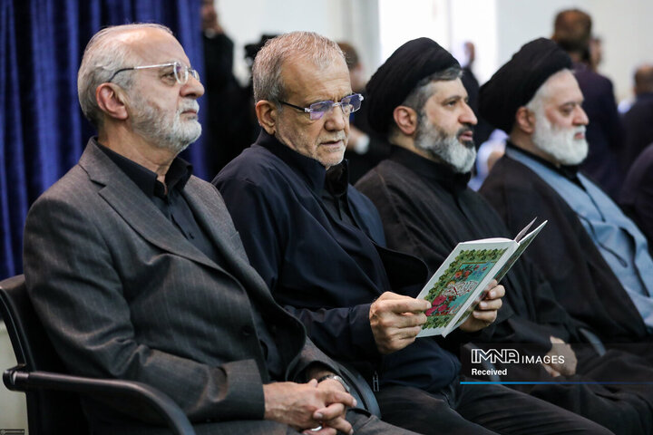 مراسم بزرگداشت رهبر شهید انقلاب در مصلای تهران