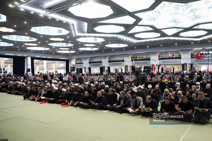 مراسم بزرگداشت رهبر شهید انقلاب در مصلای تهران