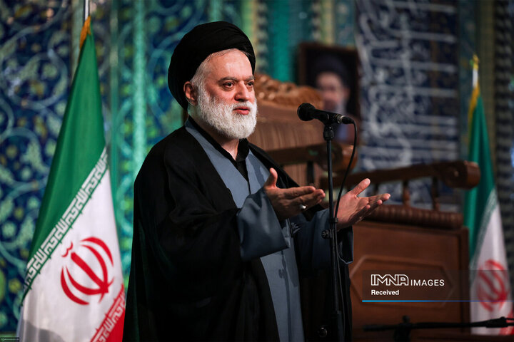مراسم بزرگداشت رهبر شهید انقلاب در مصلای تهران
