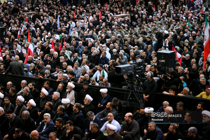 مراسم بزرگداشت رهبر شهید انقلاب در مصلای تهران
