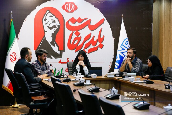 میزگرد «مهم‌ترین میراث فکری رهبر شهید برای ایران امروز»