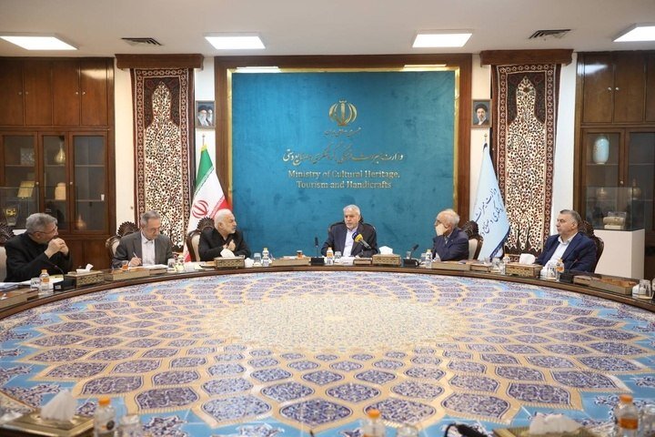 اعتمادسازی، دیپلماسی فرهنگی و سرمایه‌گذاری؛ سه محور برای تعامل با ایرانیان خارج از کشور