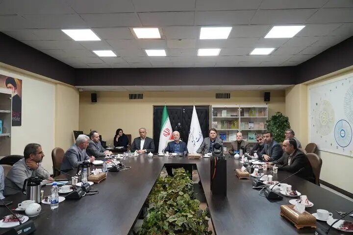 وزیر کشور: همه ظرفیتها برای حمایت از استانهای درگیر جنگ به کار گرفته شده است