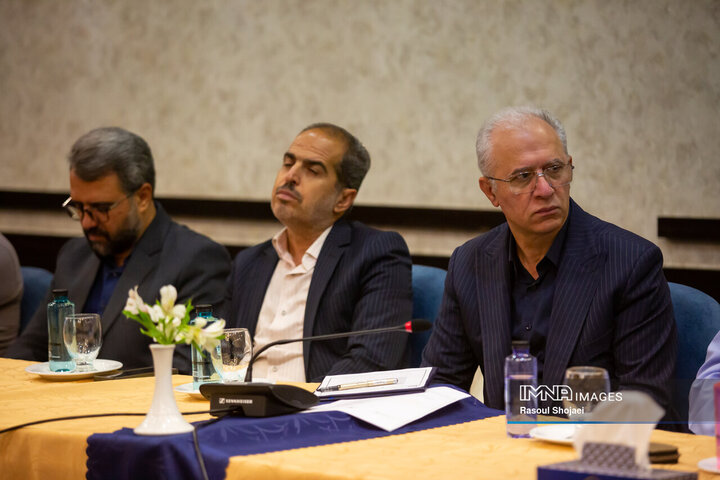 میز گردشگری استان اصفهان