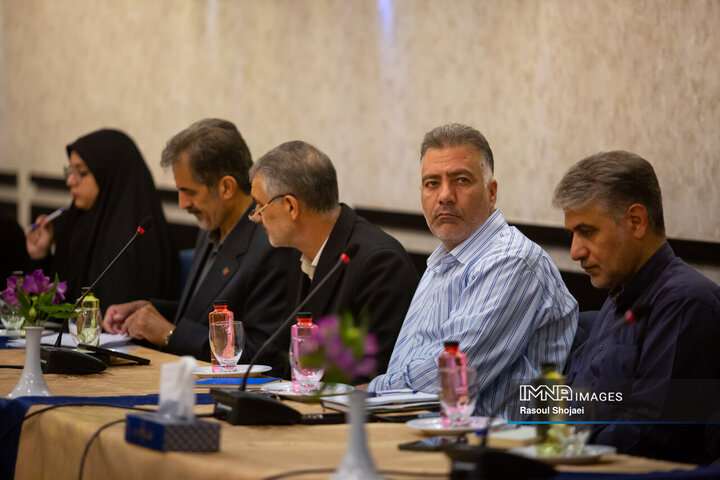 میز گردشگری استان اصفهان