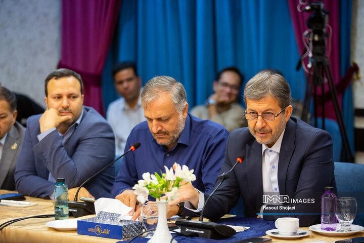 میز گردشگری استان اصفهان