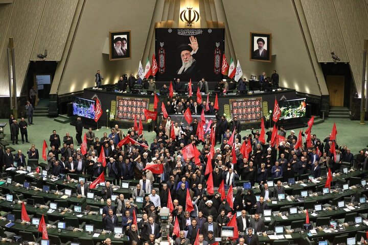 بیانیه نمایندگان مجلس در حمایت از پیام راهبردی مقام معظم رهبری