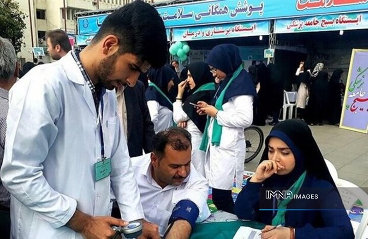 آغاز رزمایش بزرگ خدمت‌رسانی بسیج جامعه پزشکی کرمانشاه در مسیر اربعین