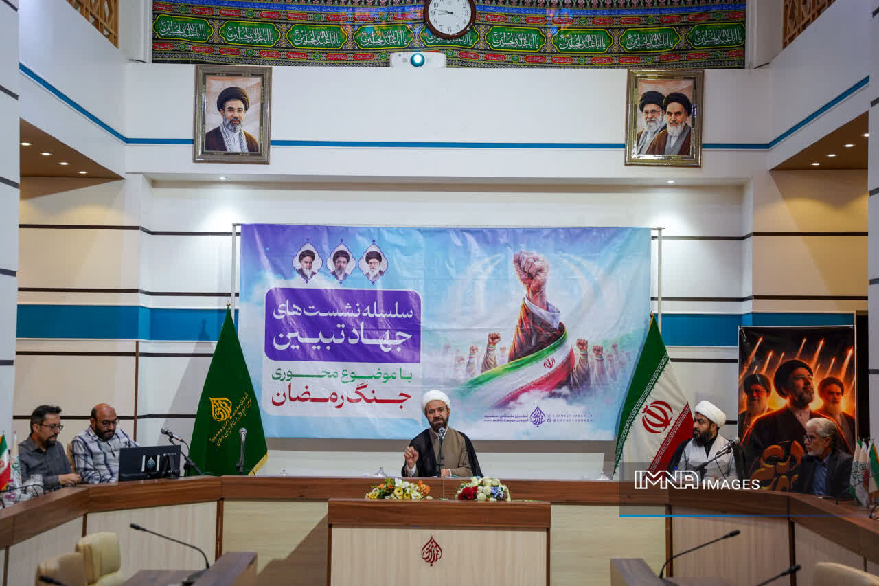 رمز ناکامی دشمن در وحدت ملی است