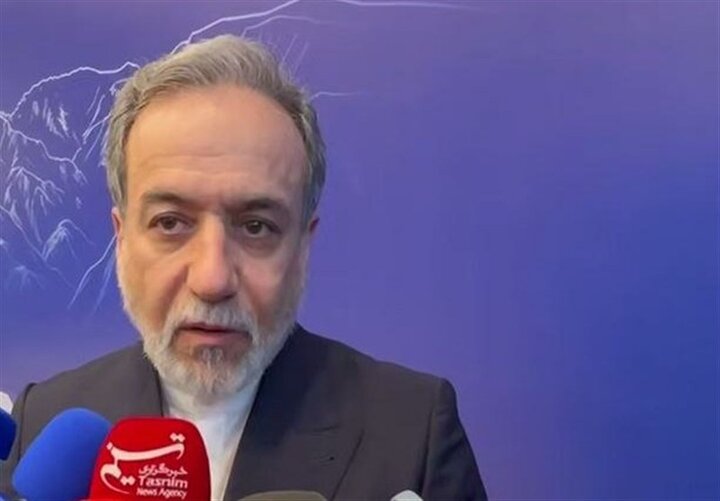 عراقچی: نه از تهدید می‌ترسیم و نه زیر بار فشار می‌رویم