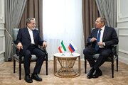 عراقچی: مصمم به دفاع از منافع و امنیت ملی ایران هستیم