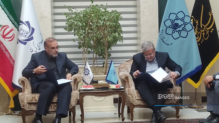 امضای تفاهم‌نامه گردشگری میان شهرداری‌های کرمان و مشهد