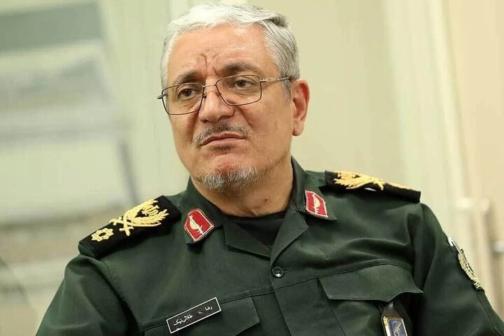 تلفیق قدرت نرم و سخت، ایران را در تراز برتر دفاعی قرار داده است