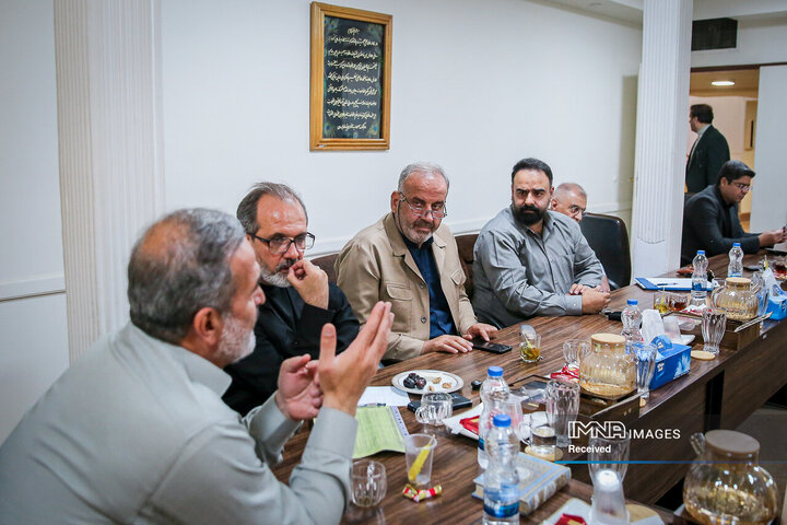 نشست کمیسیون هوشمندسازی و حمل‌ونقل شورای شهر اصفهان