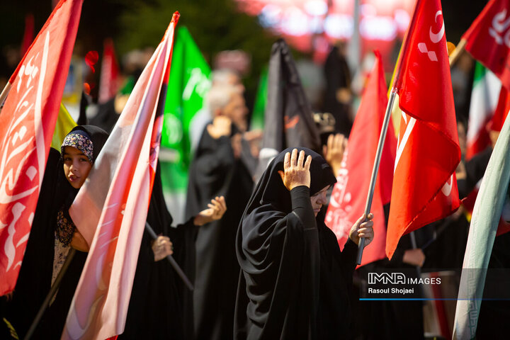 کاروان از تبریز تا اصفهان