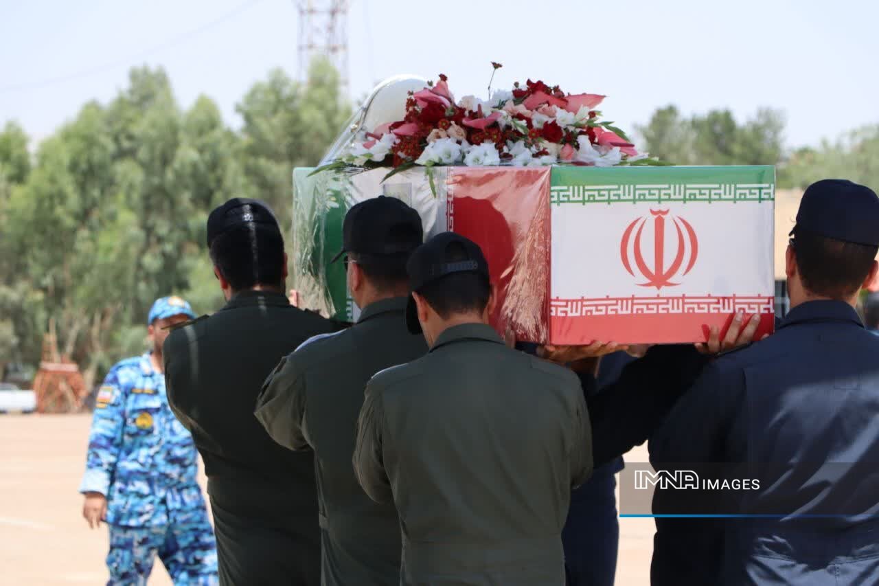آیین استقبال از پیکر مطهر شهید سرتیپ دوم خلبان مجید کاظمی + تصاویر