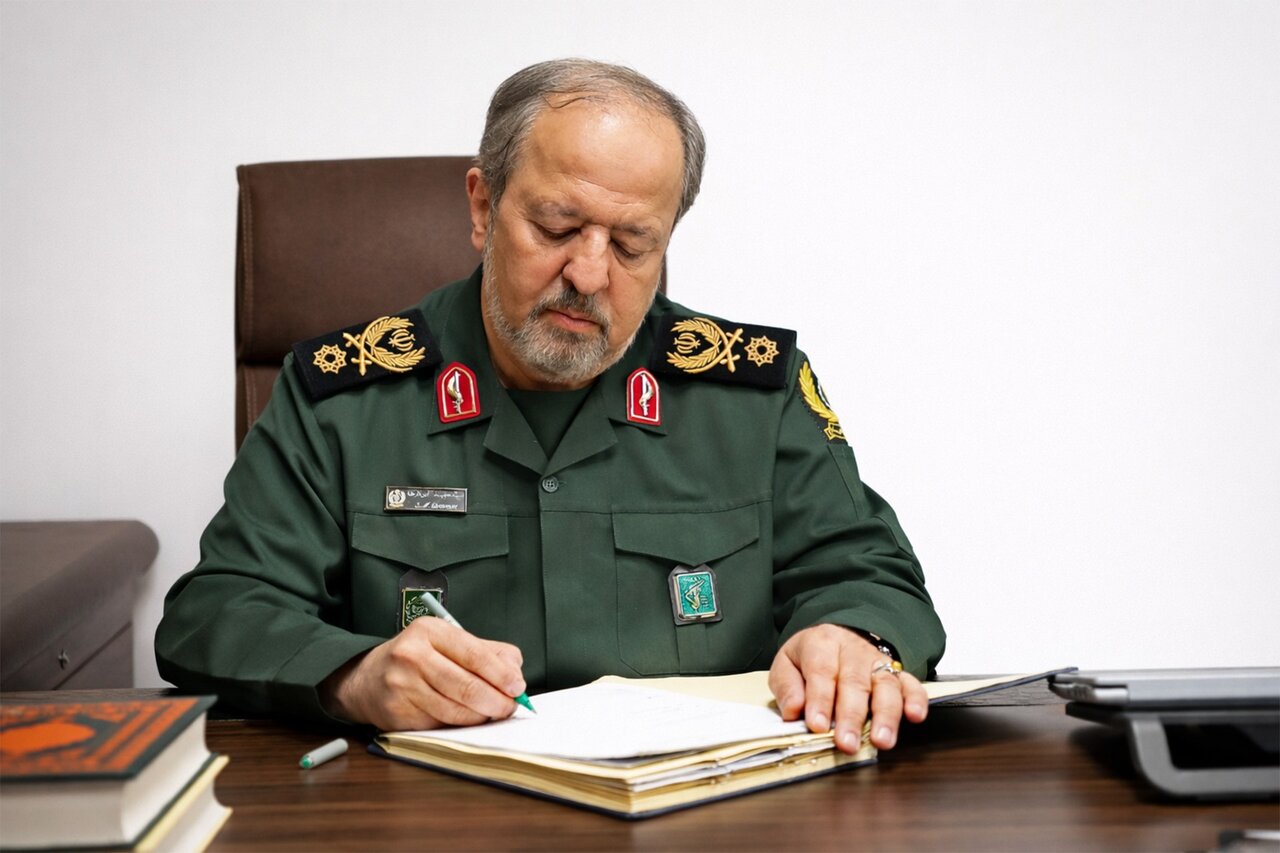 پیام سرپرست وزارت دفاع به‌مناسبت بازگشت پیکر مطهر شهید امیر سرتیپ‌ دوم خلبان مجید کاظمی