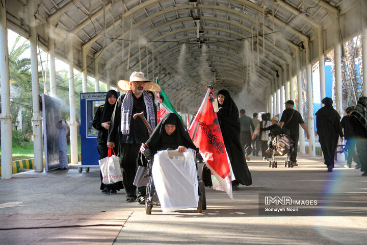 عبور عاشقان حسینی از دروازه‌های خسروی
