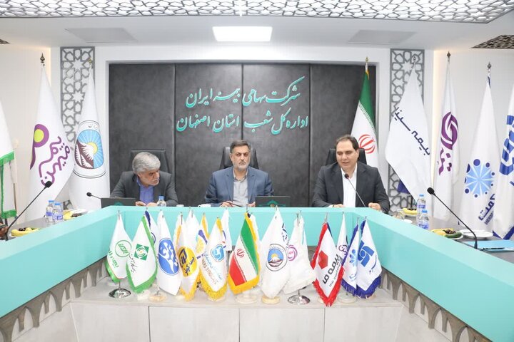شرکت های بیمه برای پرداخت جبران خسارات همکاری داشته باشند