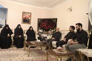 سرلشکر عبداللهی با خانواده شهید سلیمانی دیدار کرد