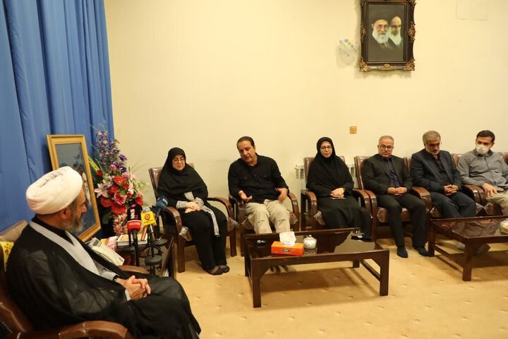 بیش از ۵۵ درصد ورود و ۶۰ درصد خروج زائران از مرز مهران انجام می‌شود