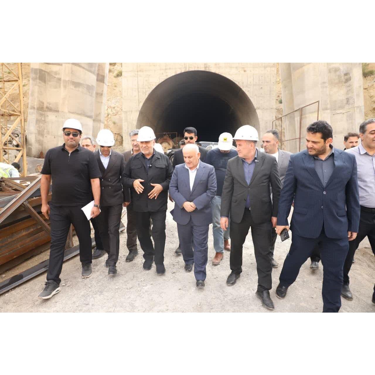 پیشرفت ۷۱ درصدی پروژه چهارخطه محور هراز؛ وعده تسریع با تأمین اعتبار